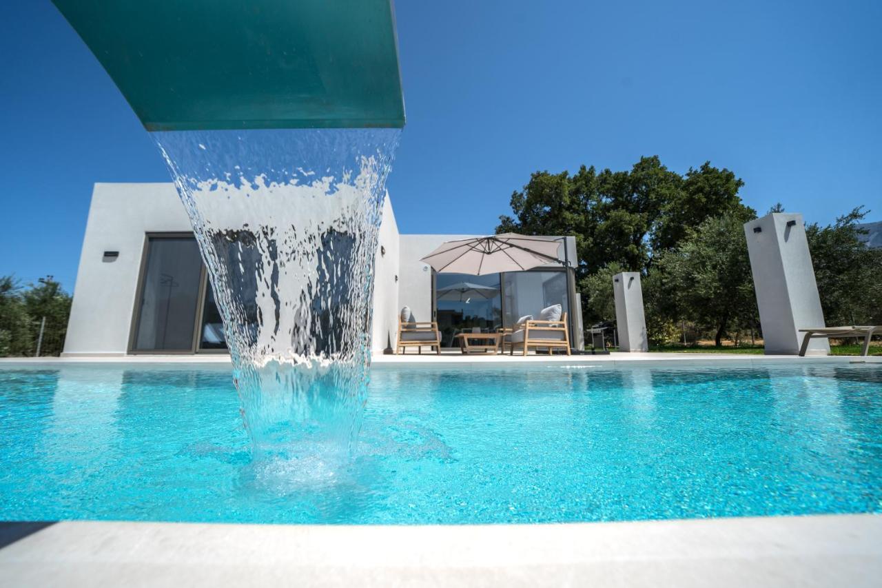 Villa Vivian Heated Private Swimming Pool & Jacuzzi 게오르기우폴리스 외부 사진